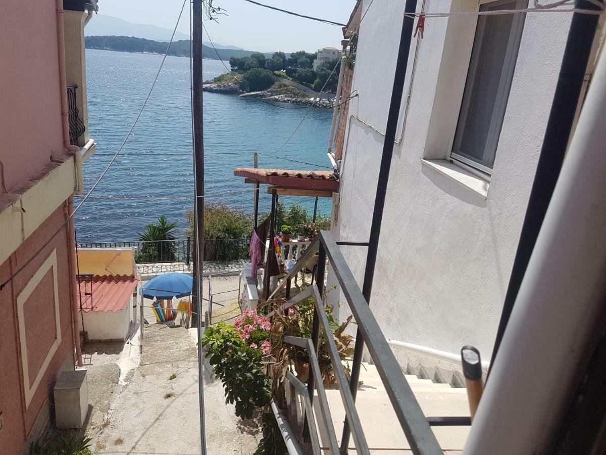 Bayside House Apartment Kassiopi Exterior photo
